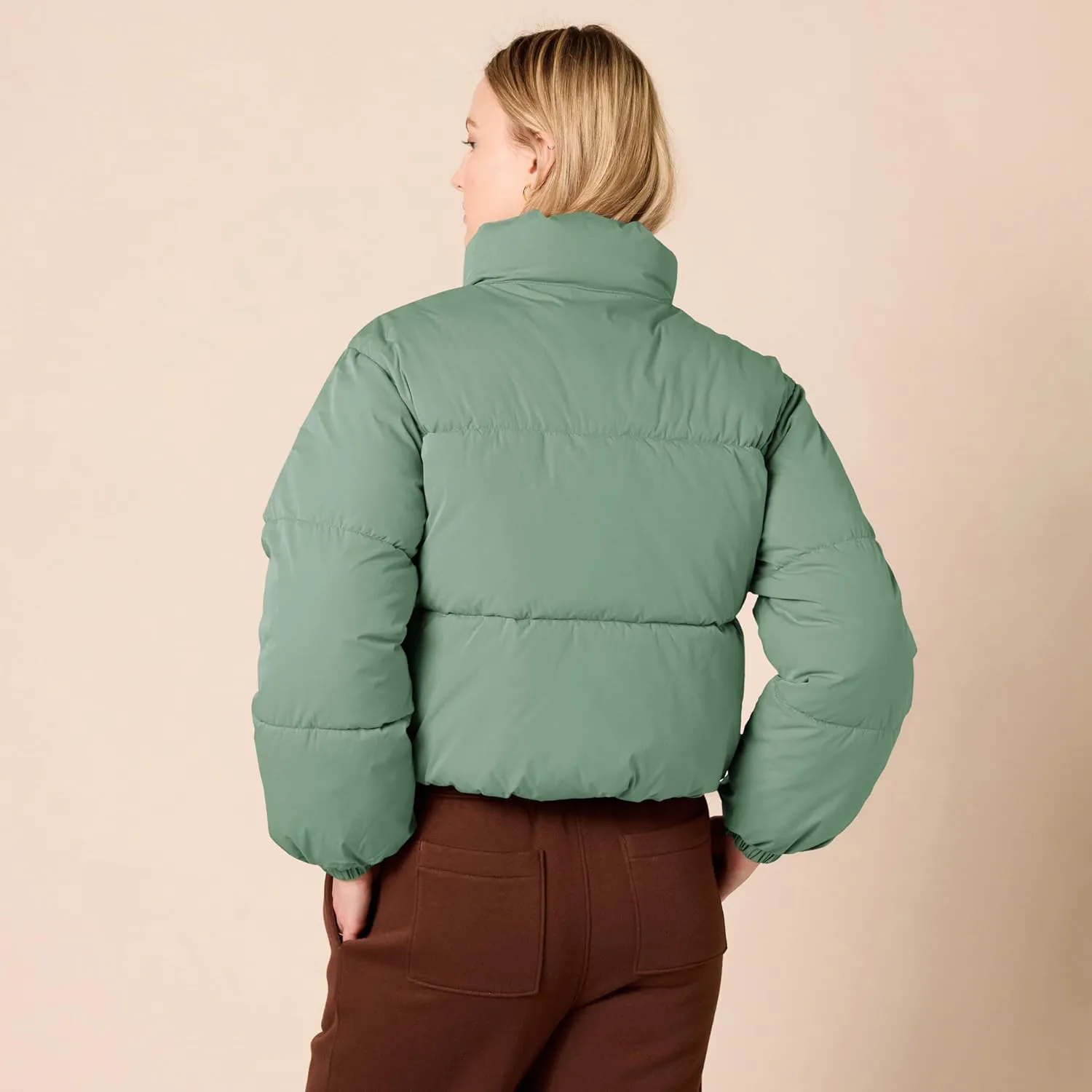 Amazon Essentials Women's Cropped Full-Zip Puffer Jacket (Quilted Matte or Sherpa Fleece)
