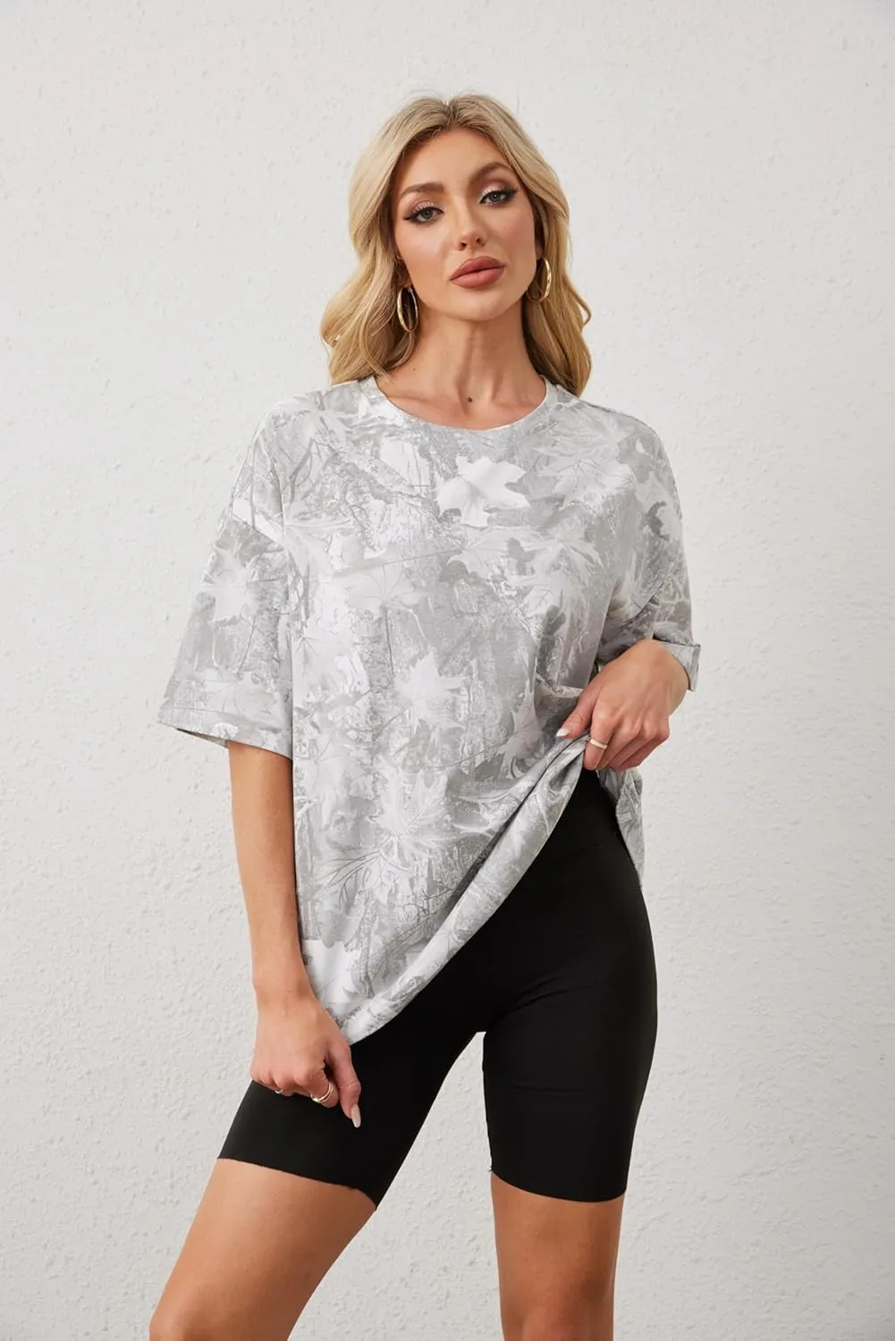 Camo Shirt for Women Mens Maple Leaf Print Short Sleeve Crewneck T-Shirts Summer Oversized Tee Shirts Streetwear