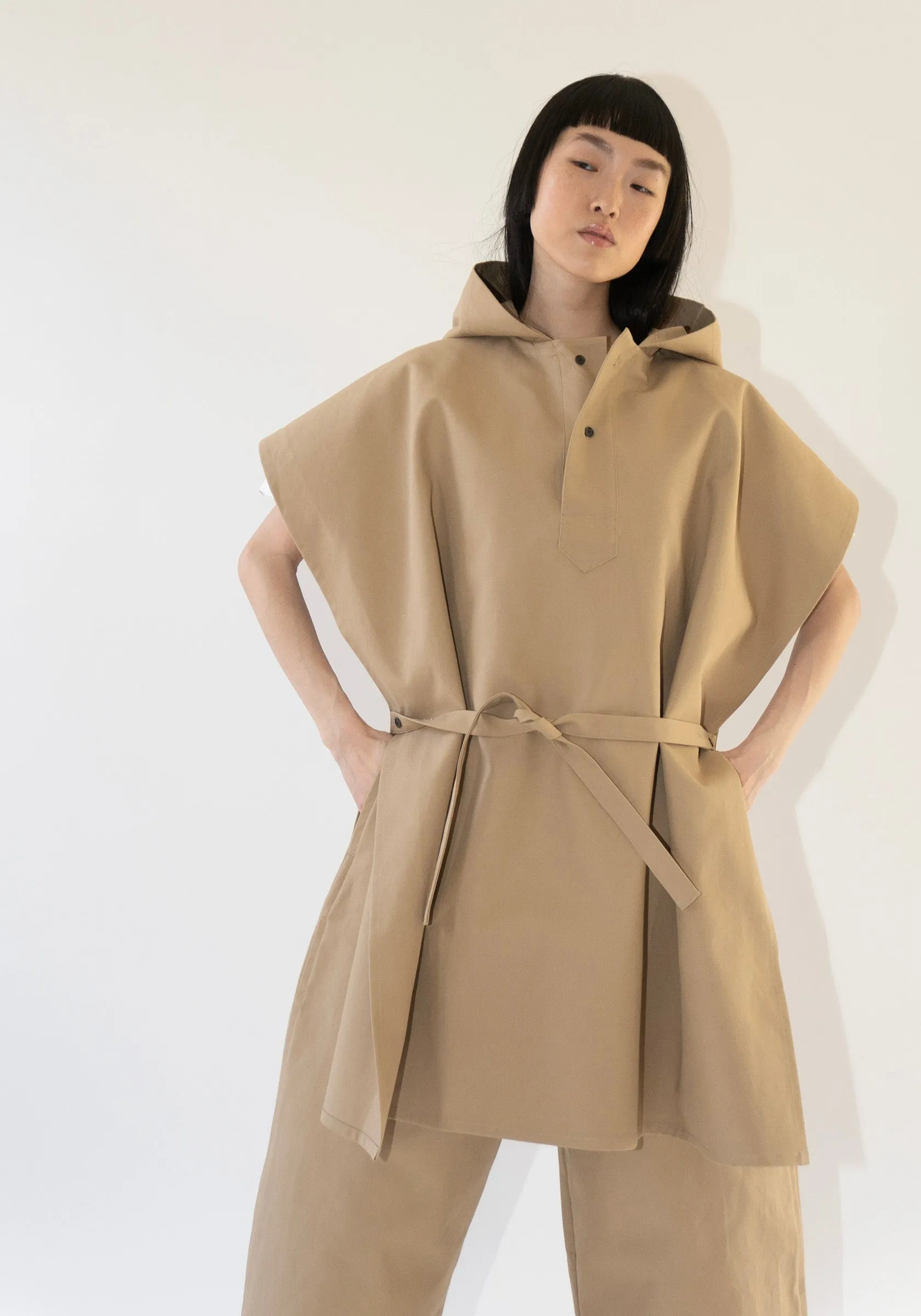 Cole Cape in Jute