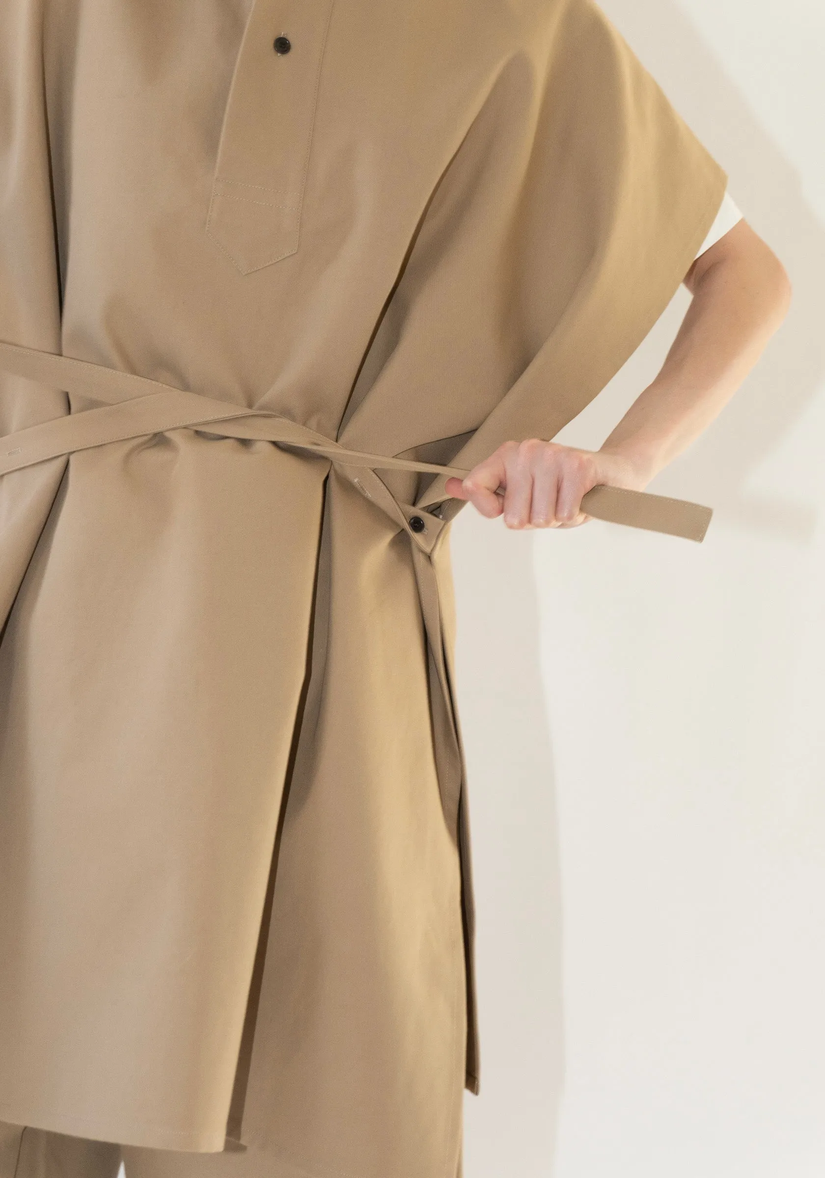 Cole Cape in Jute