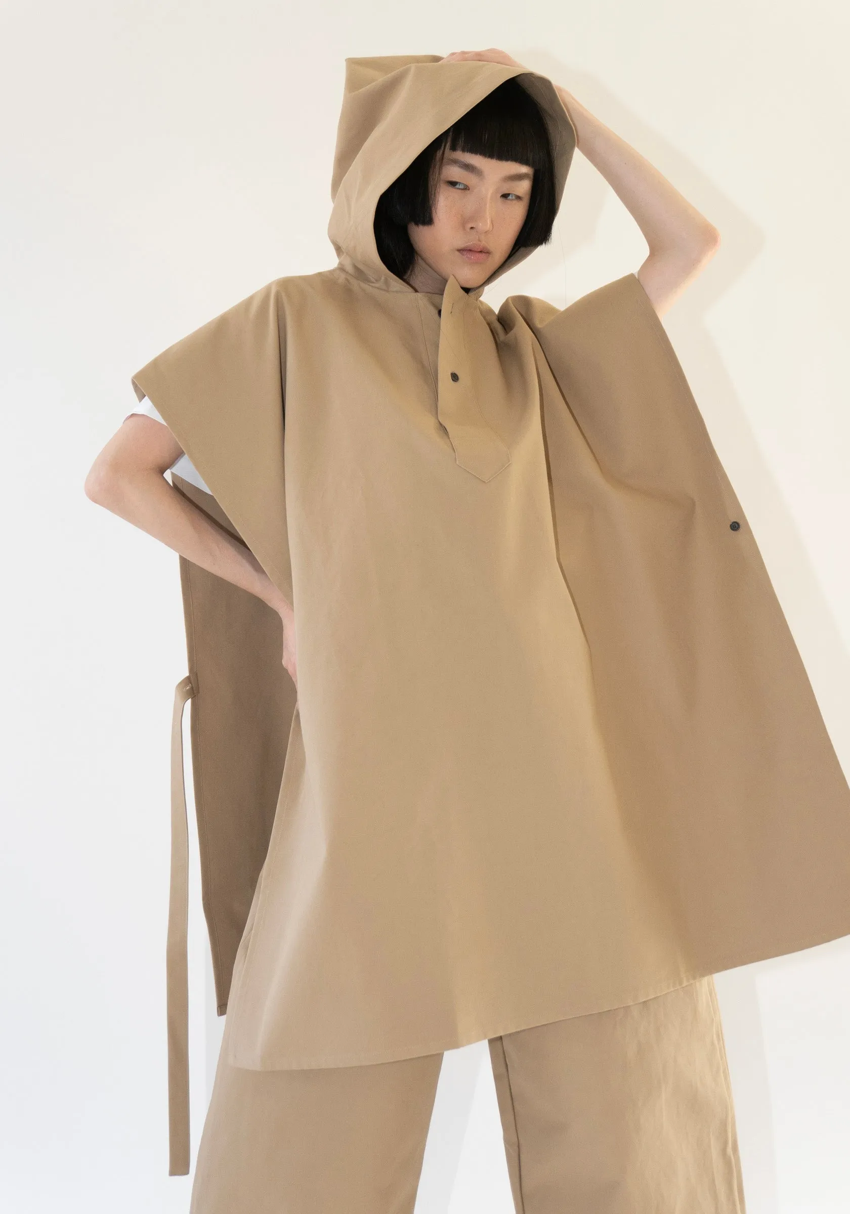 Cole Cape in Jute