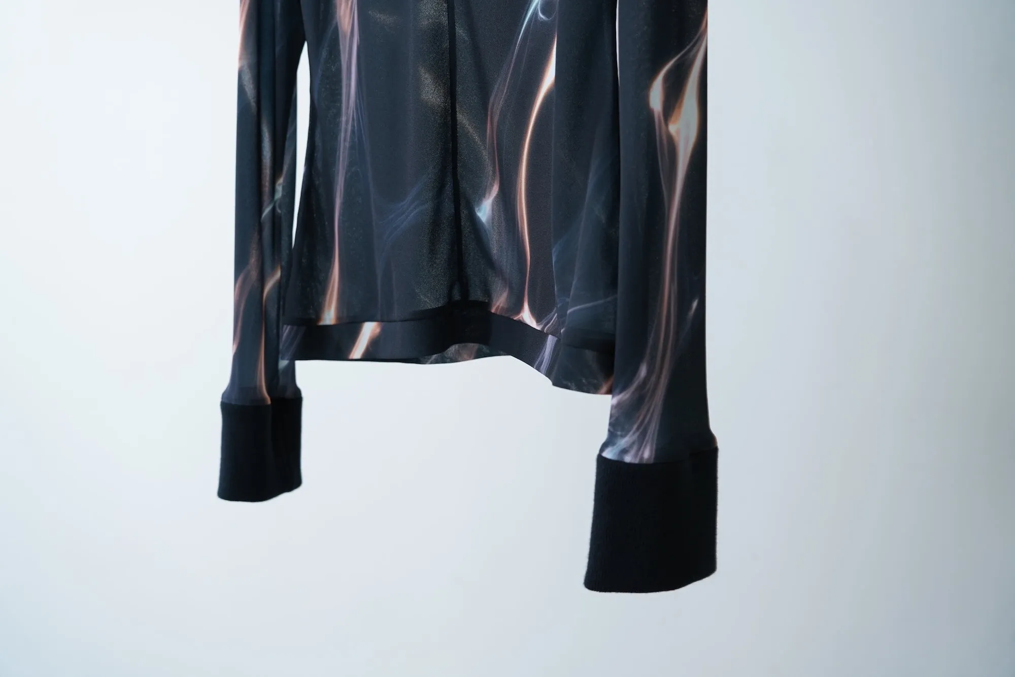 Hi Neu / dark