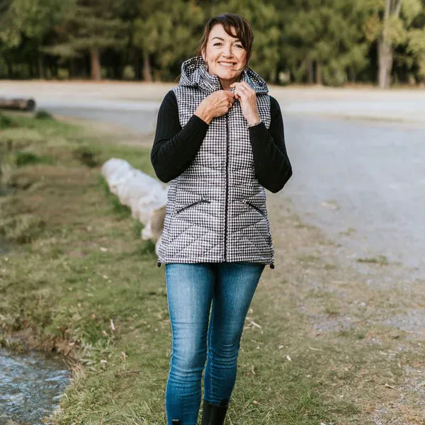 Moke: Mary-Claire 90/10 Packable Down Vest - Gingham