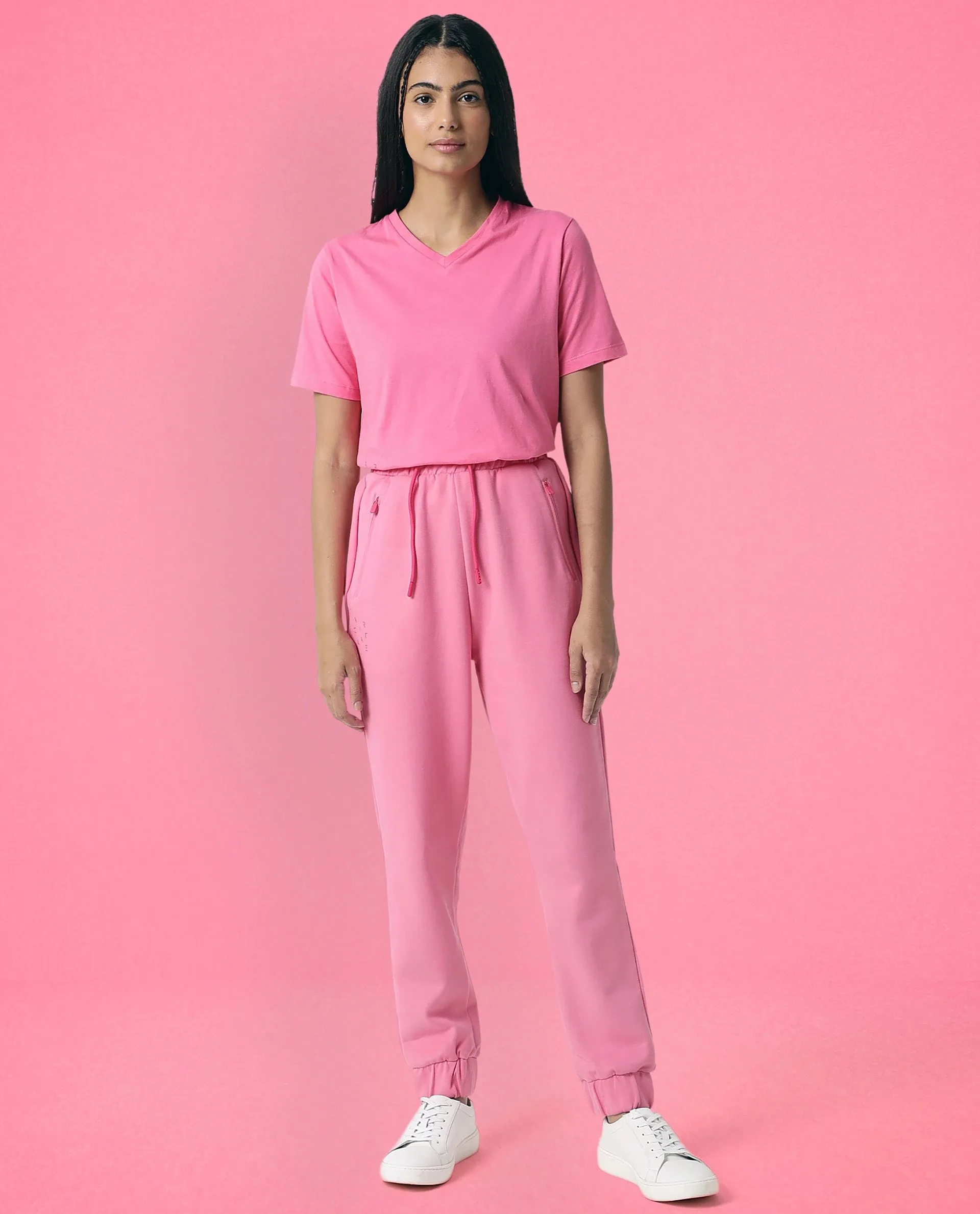 Rareism Women Creta Flouroscent Pink Cotton Blend Fabric Relaxed Fit Solid Mid Rise Ankle Length Track Pant