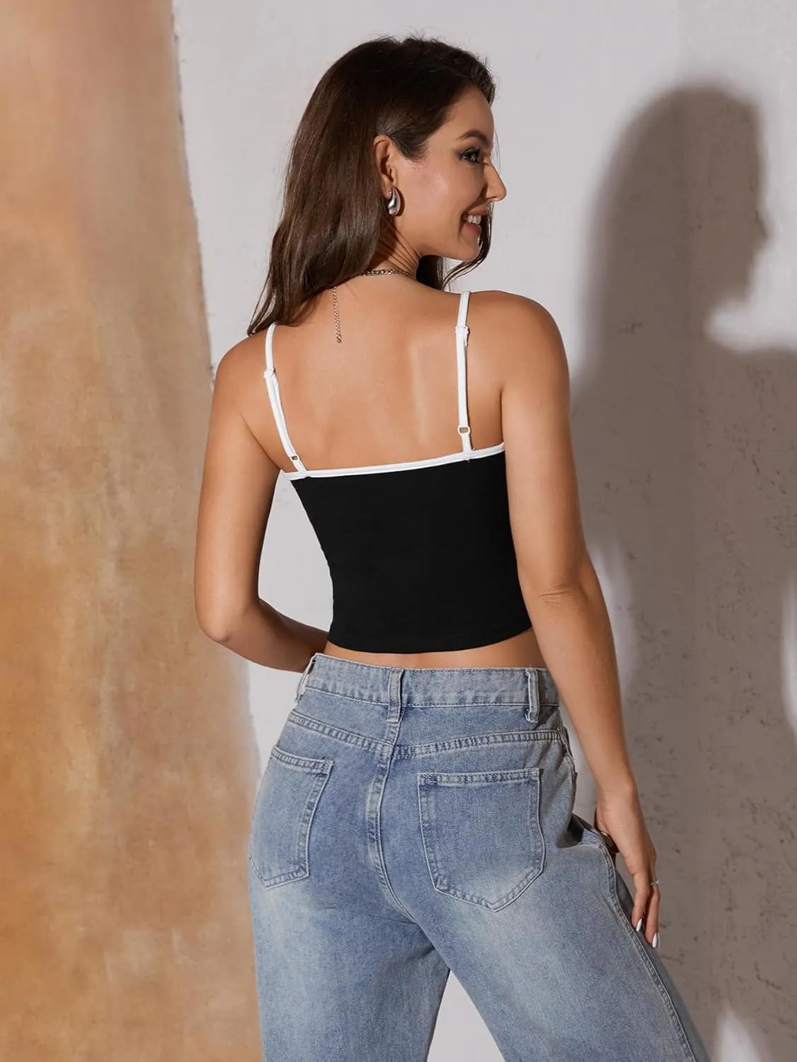 SHENHE Women's Funny Scream Ghostface Spaghetti Strap Gothic Cropped Camisole Cute Top