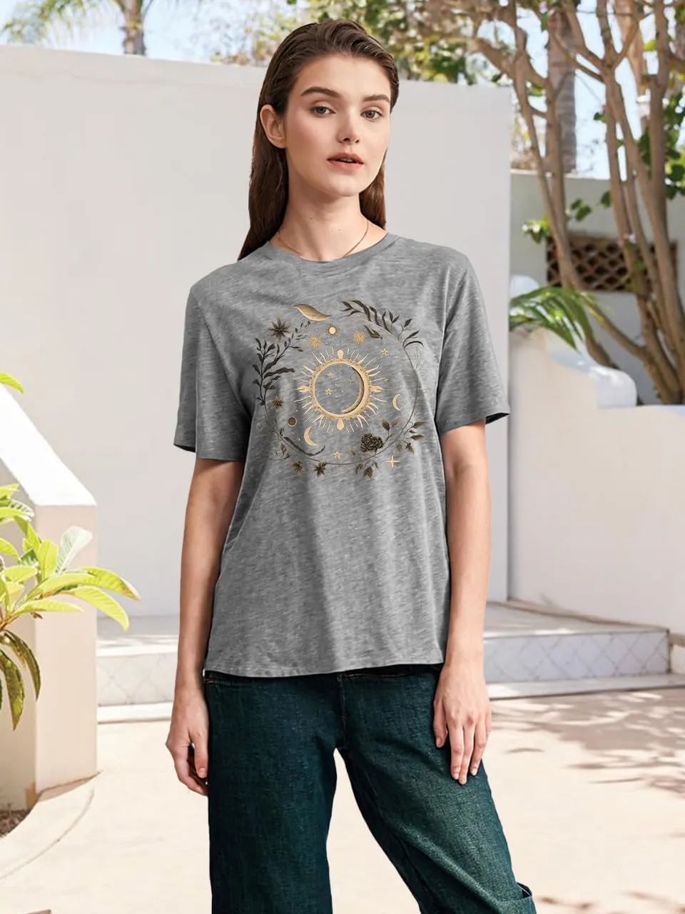 Women Graphic Tees Shirt Mystical Moon and Sunflower Shirt Short Sleeve Casual Celestial T Shirts
