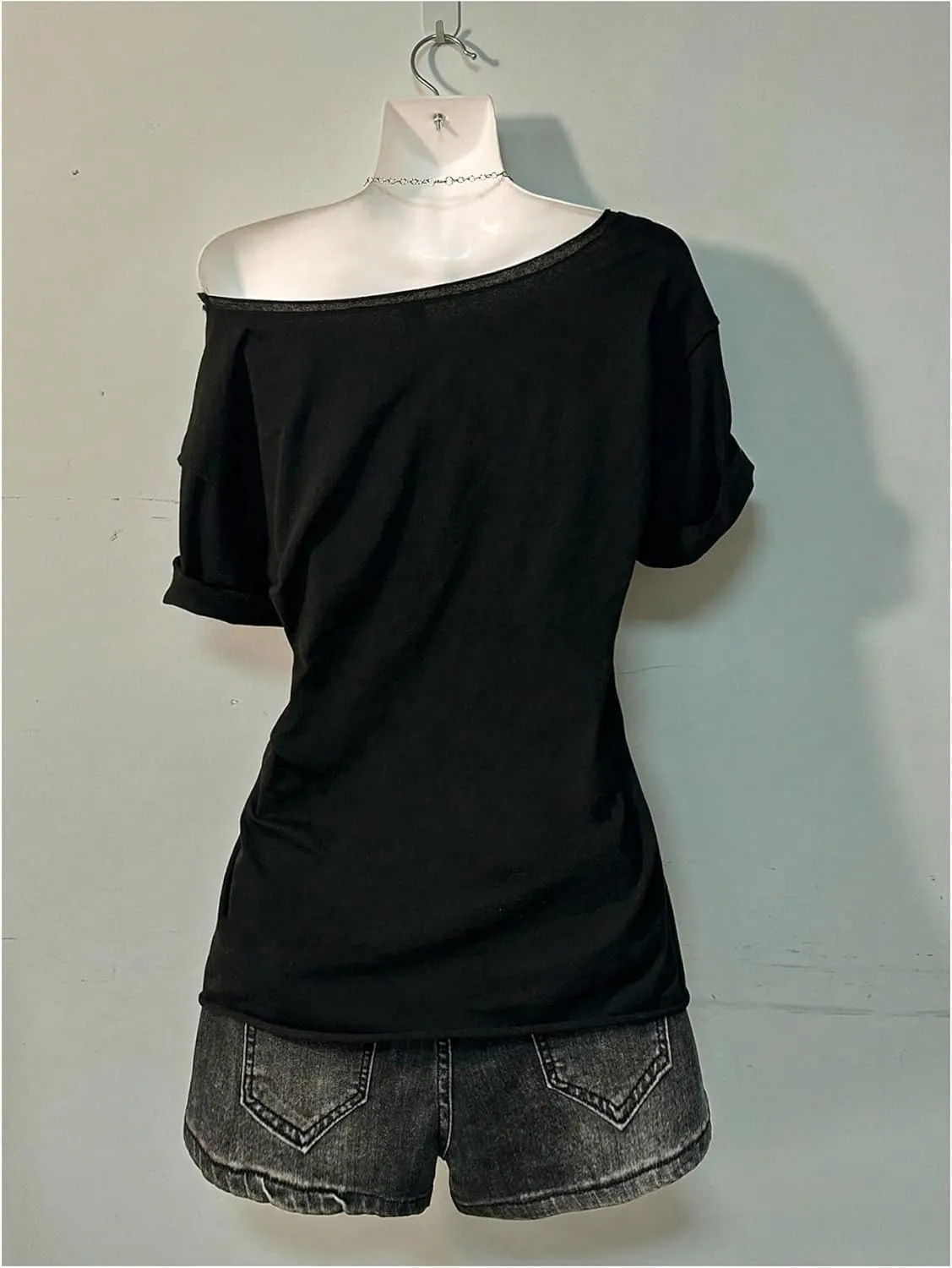 Women's Off The Shoulder Goth Graphic Tees Short Sleeve Asymmetrical Slim Fit Y2K T Shirts