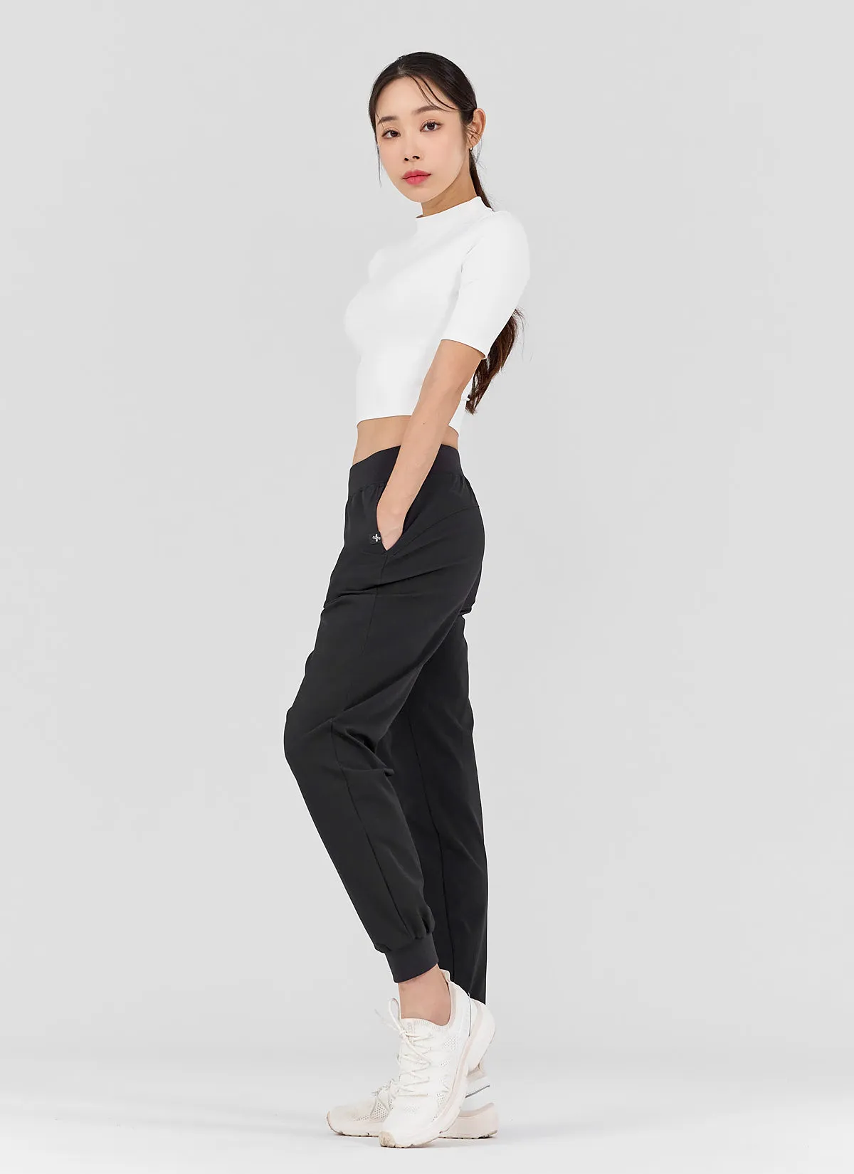 Woven Stretch Napping Jogger Pants