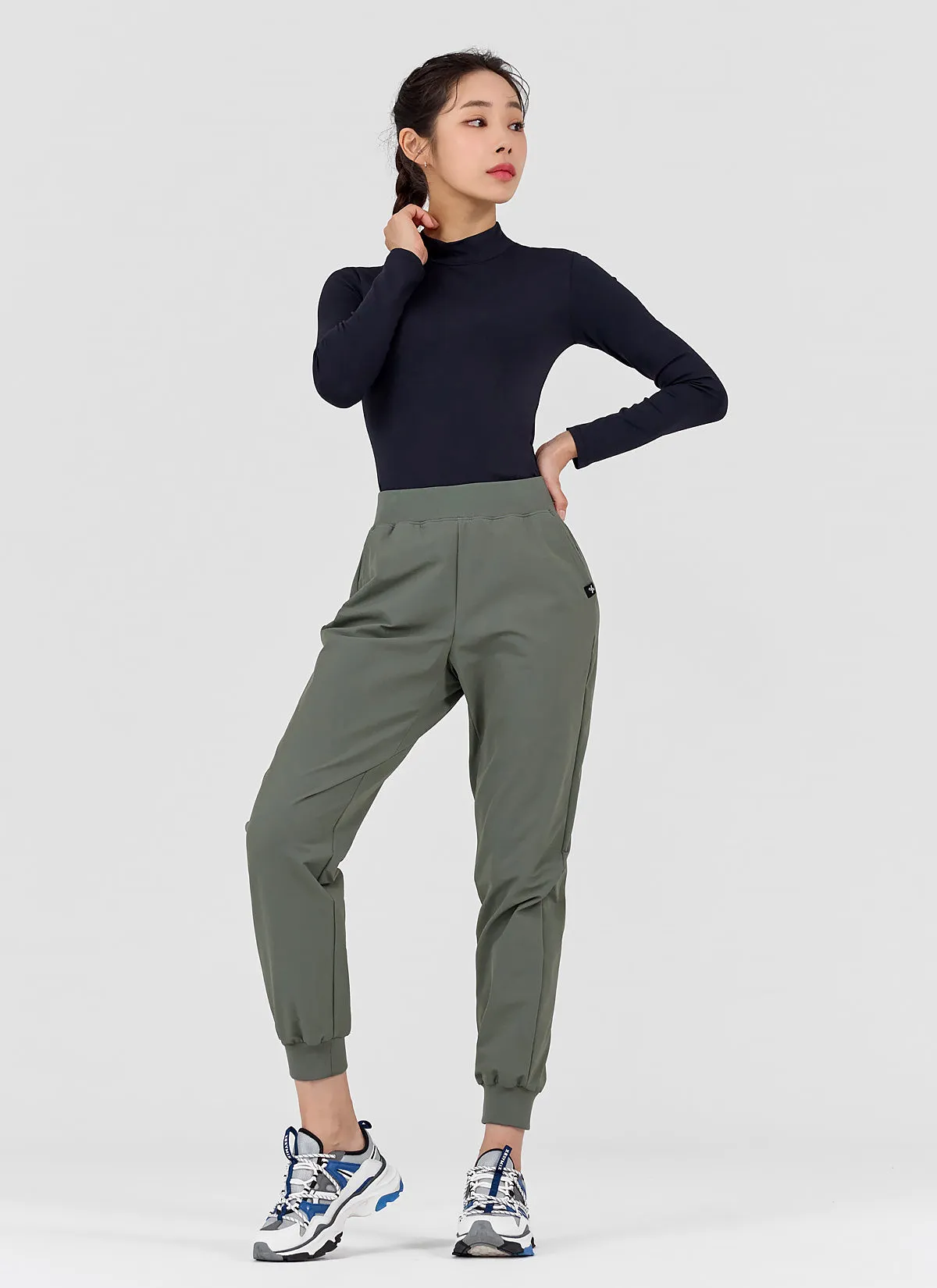 Woven Stretch Napping Jogger Pants